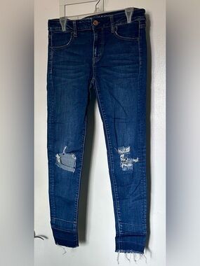 American Eagle Outfitters Distressed Jegging Jeans